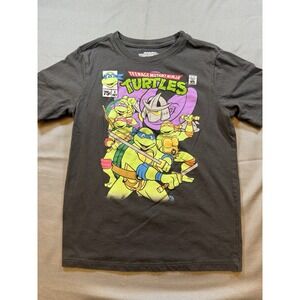 TMN Turtles Comic Tshirt Boys Size Medium Short Sleeve Tear See Picture 1566